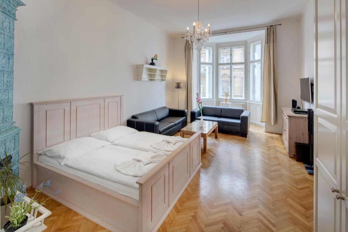 Appartement Kaprova - Old Town Prague